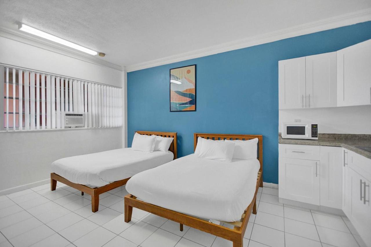 Private Hallandale Beach Studio Wbath Walking Distance To The Beach Pool Free Parking Exterior foto