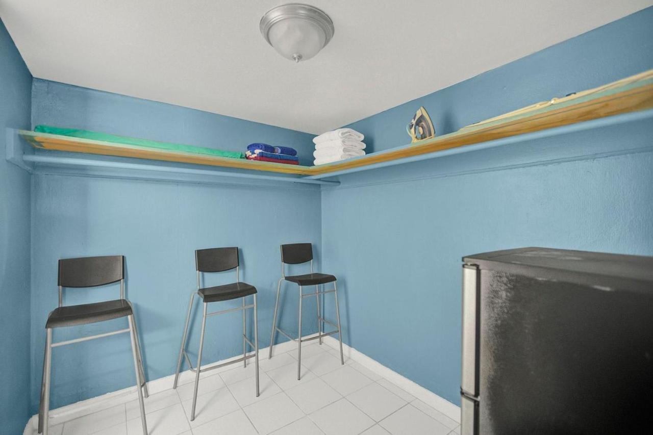 Private Hallandale Beach Studio Wbath Walking Distance To The Beach Pool Free Parking Exterior foto